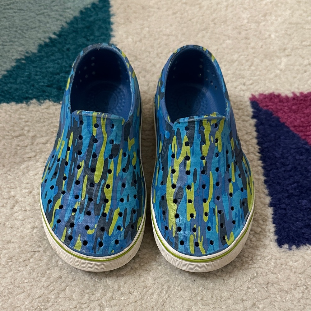 Native Kids Sneakers - Blue and Yellow